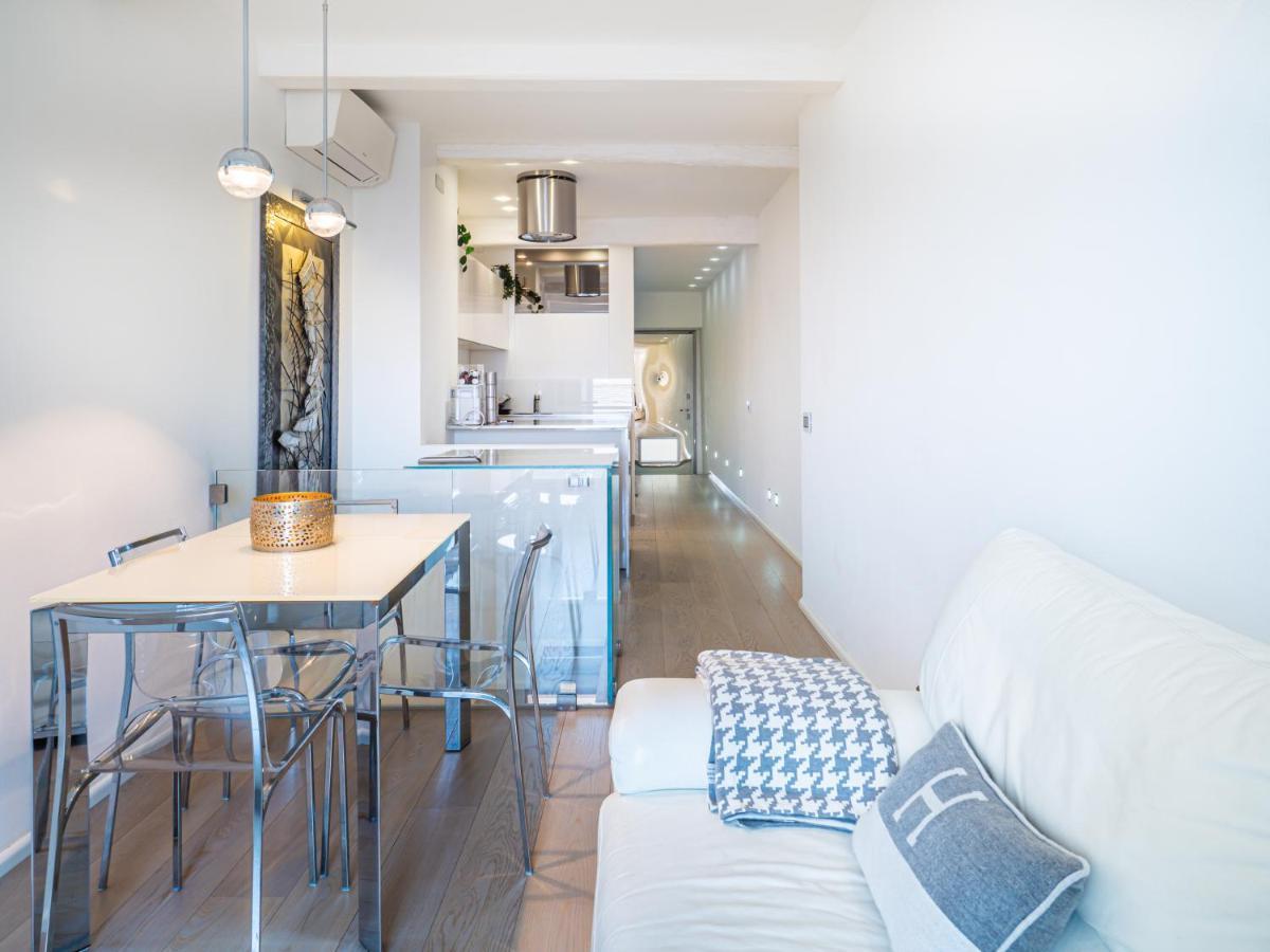 White Dreams Villa ปอร์โตเวเนเร ภายนอก รูปภาพ