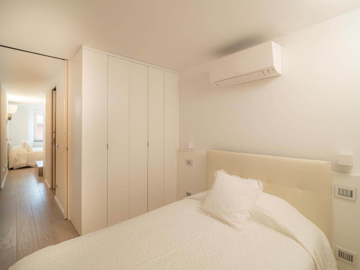 White Dreams Villa ปอร์โตเวเนเร ภายนอก รูปภาพ